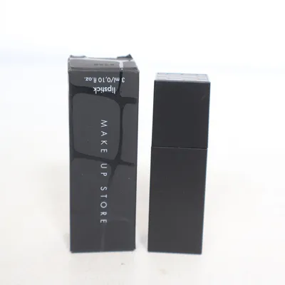 Läppstift (Svart) från Make Up Store