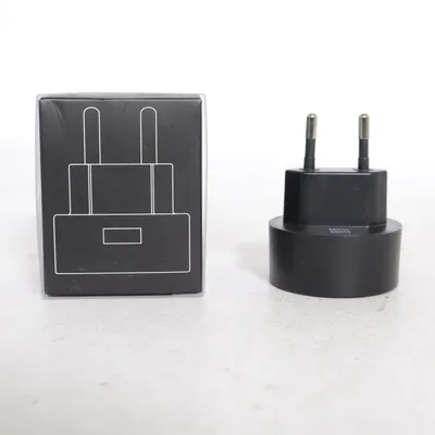 Adapter van Design Letters