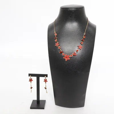 Sieradenset (Goud, Rood) van Pilgrim Onbekend materiaal