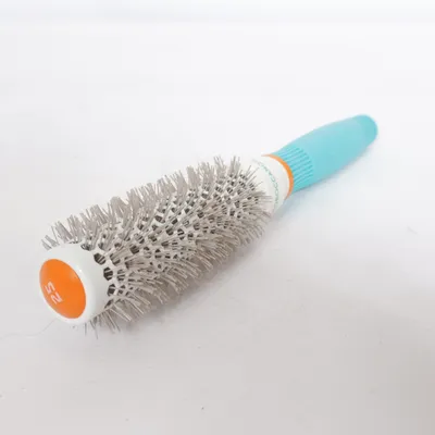 Hairbrush (Turquoise, White, Orange) from Moroccanoil