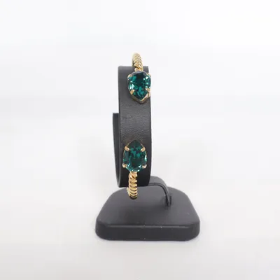 Armband (Guldfärgad, Grön) från Caroline Svedbom Okänd metall