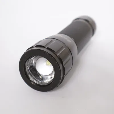 Zaklamp (Zwart) van Asaklitt