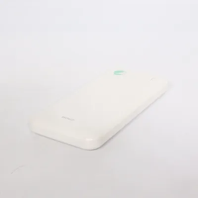 Power bank from Deltaco