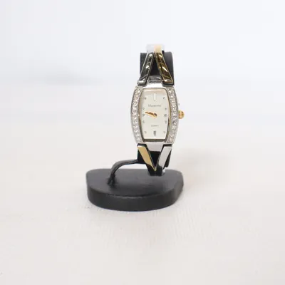 Wristwatch (Silver, Gold) from Moretime