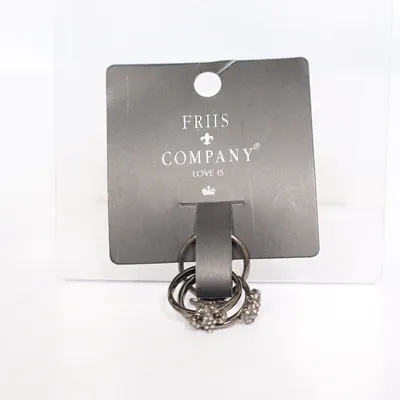 Ring (Svart) från Friis & Company Okänd metall