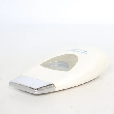 Cleansing device (Galvanic Spa Ii) from Nu Skin
