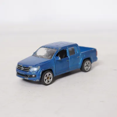 Leksaksbil (VW AMAROK TDI) från Siku