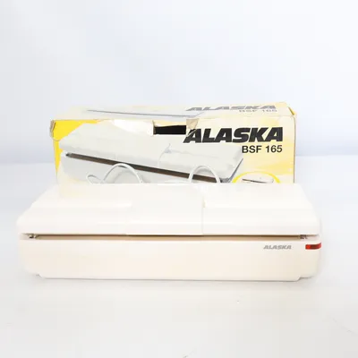 Vacuum sealer (White) from Alaska