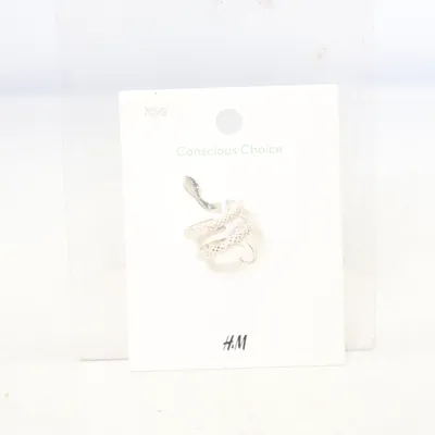 Ring (Zilver) van H&M Onbekend materiaal