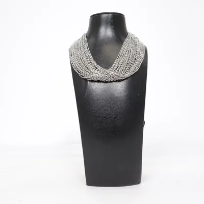 Halsband (Silverfärgad) från Edblad Okänd metall