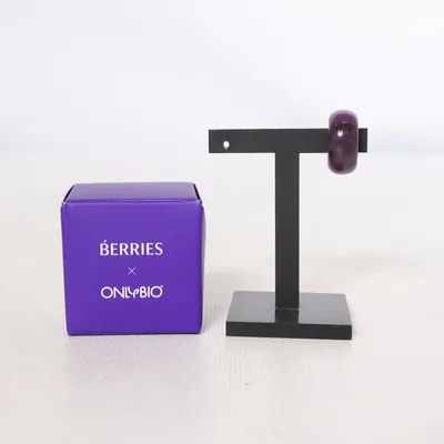 Ear cuff (Purple) from Only Bio Unknown metal