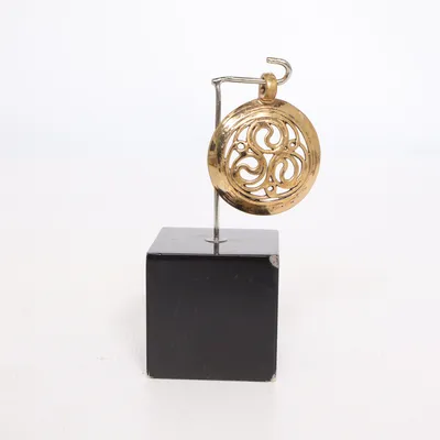 Hanger (Goud) Onbekend materiaal