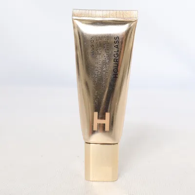Foundation (Illusion Luminous Glow Foundation) van Hourglass