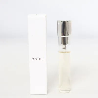 Eau de Parfum (Juliette has a gun, Ode to Dullness) de Sniph