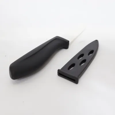 Knife (Black, White) from Crofton
