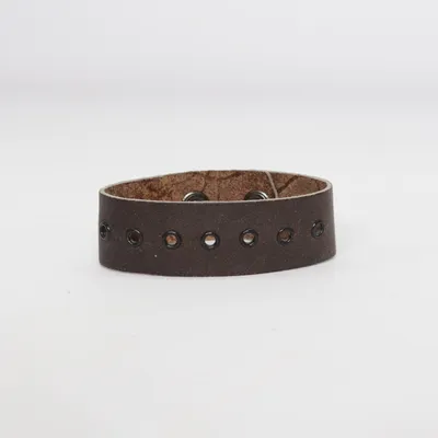 Armband (Brun) från OnOff Okänd metall, Skinn