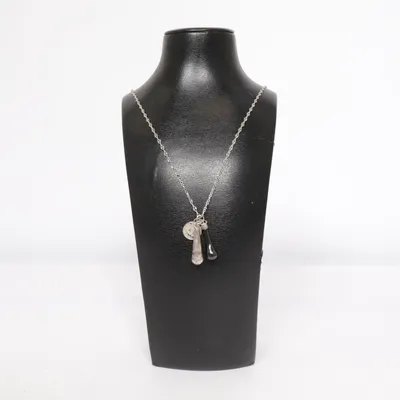 Halsband (Silverfärgad, Svart) från Snö of Sweden Okänd metall