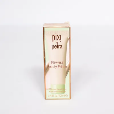 Primer (flawless) från Petra