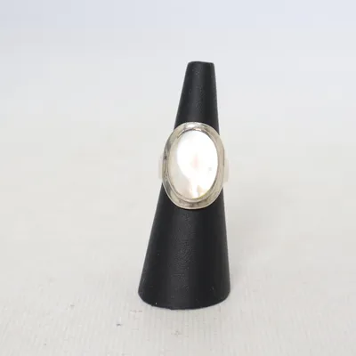 Ring (Silver, White) Silver