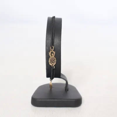 Bracelet de cheville (Noir, Or) de MOA Métal inconnu