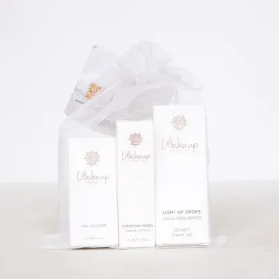Makeupset (Vit) från Wake Up