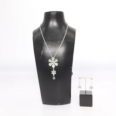Jewelry set (Silver, Blue) Unknown metal