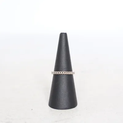 Ring (Silverfärgad) Okänd metall