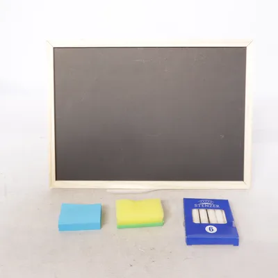 Anslagstavla (Svart)