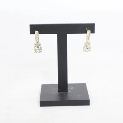 Örhängen (Guldfärgad) Okänd metall