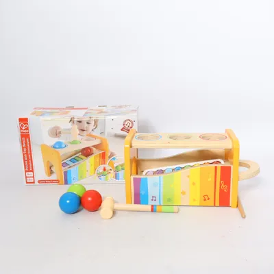 Aktivitetslegetøj (Pound And Tap Bench) fra Hape