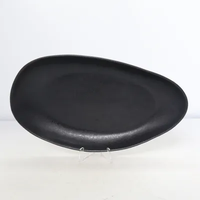 Plate (Black) from H&M Home