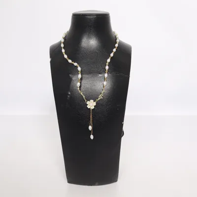 Halsband (Vit, Guldfärgad) Okänd metall
