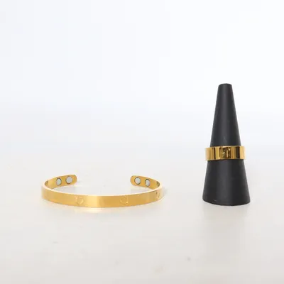 Jewelry set (Gold) from Lux Unknown metal