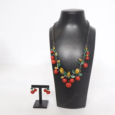 Sieradenset (Kirschen ernte Kette Collier +Ohrhänger geschenkset länge verstellbar ) van Wilphen Fashion Onbekend materiaal