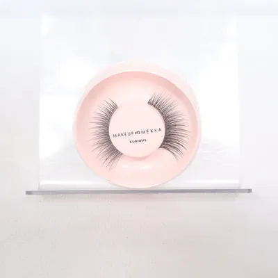 Lösögonfransar (Curious) från Makeup Mekka