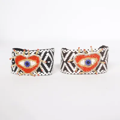 Armband (Svart, Vit, Flerfärgad) Okänd metall