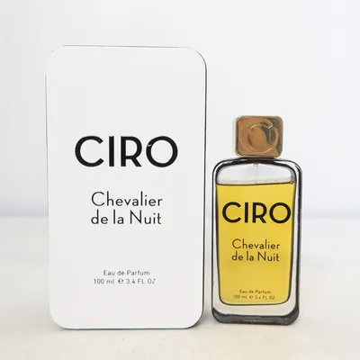 Eau de Parfum (Chevalier De La Nuit) van Ciro