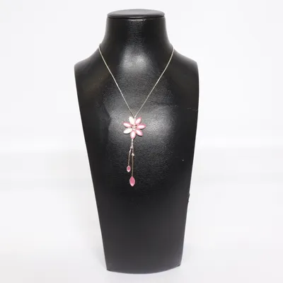 Ketting (Roze) Onbekend materiaal