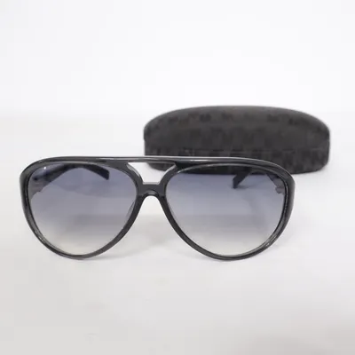 Solglasögon (Grå) från MaxMara