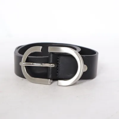 Bälte (Svart) från Bernd Götz Skinn