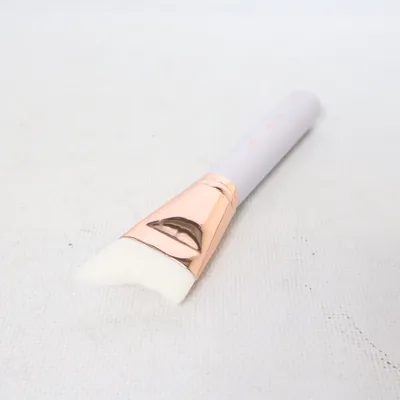 Makeup brush (Face Mask) from Niré Beauty