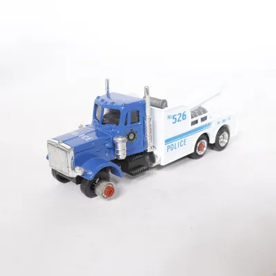 Leksaksbil (PETERBILT 359) från Lekia