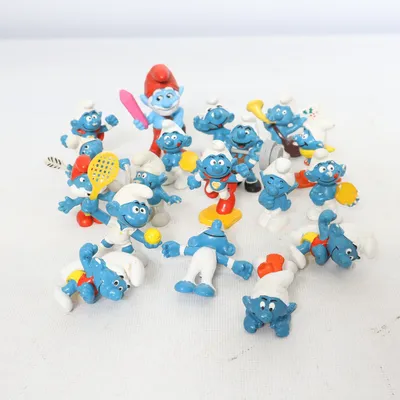 Toy figurine (Blue, Multicolored) from Schleich