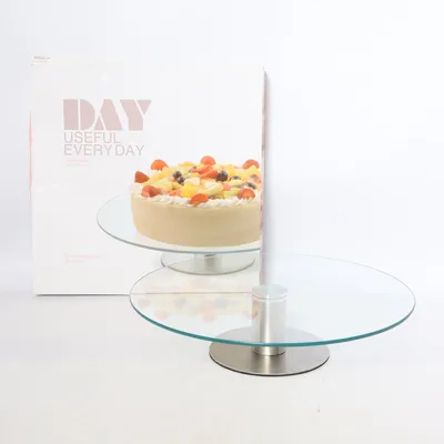Taartplateau (Useful Everyday) van Day