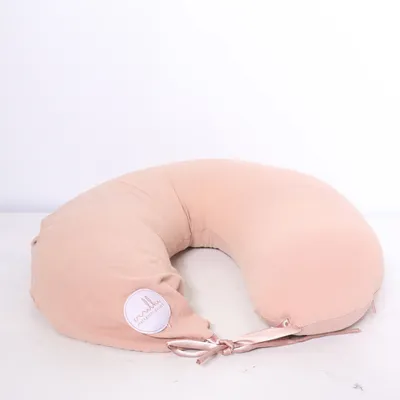 Coussin d'allaitement (Rose) de Milki Maternity Basics
