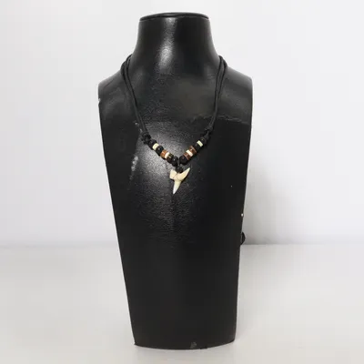 Necklace (Black, White, Brown) Unknown metal