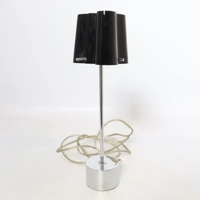 Bordslampa (Svart, Silverfärgad) från Lyktan