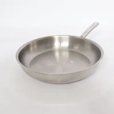 Stekpanna (Silverfärgad) från WMF