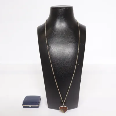 Halsband (Guldfärgad) från Guldfynd Okänd metall