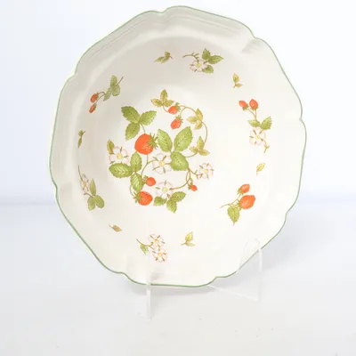 Serving bowl (White, Multicolored) from Wedgwood